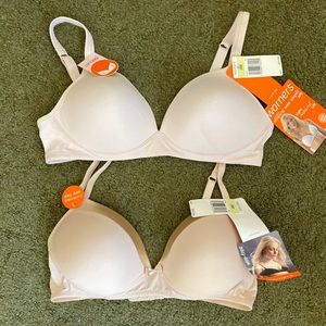 Bundle of 2: Warner’s No Wire Bras 38B